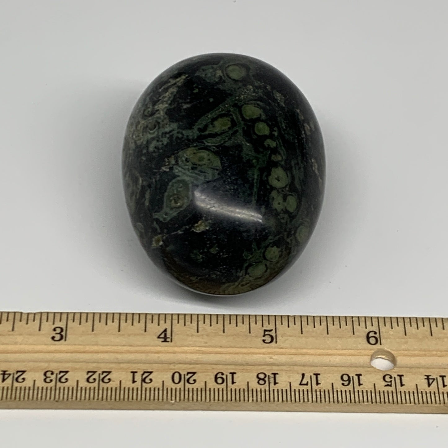 207.7g, 2.6"x2"x1.7", Crocodile Kambaba Jasper Palm-Stone @Madagascar, B28064