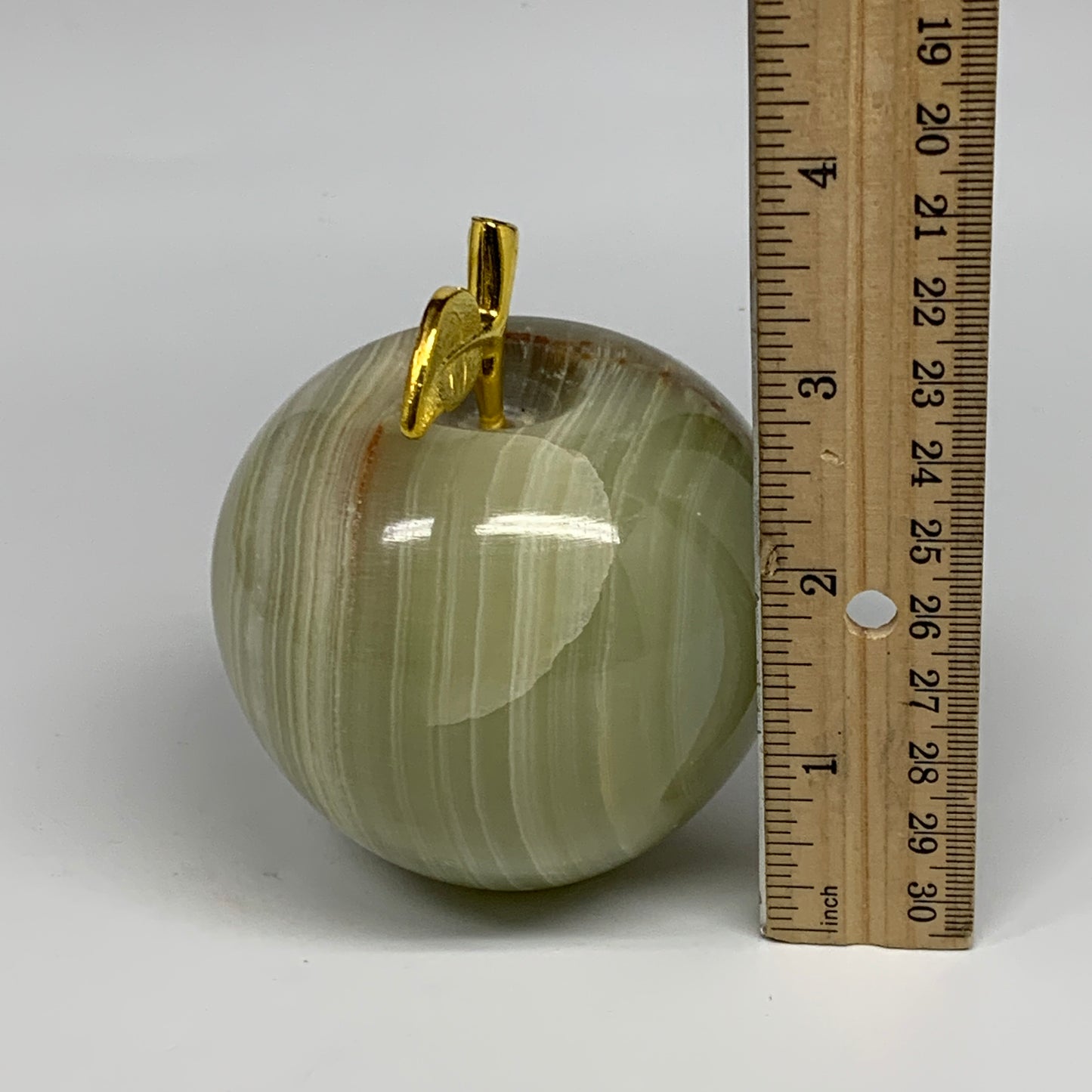 617g, 2.7"x3" Natural Green Onyx Apple Gemstone @Afghanistan, B32504
