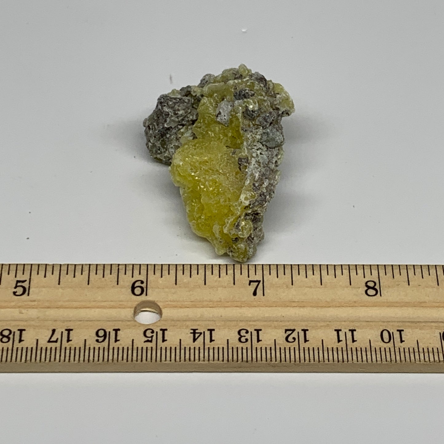 24.8g, 2"x1.4"x0.9", Rough Brucite Crystal Mineral Specimens @Pakistan, B27371