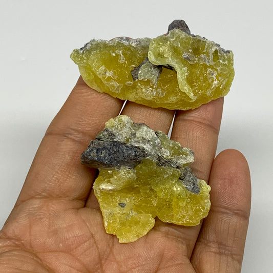 30.9g, 1.9"-2.1", 2pcs,Rough Brucite Crystal Mineral Specimens @Pakistan, B27383