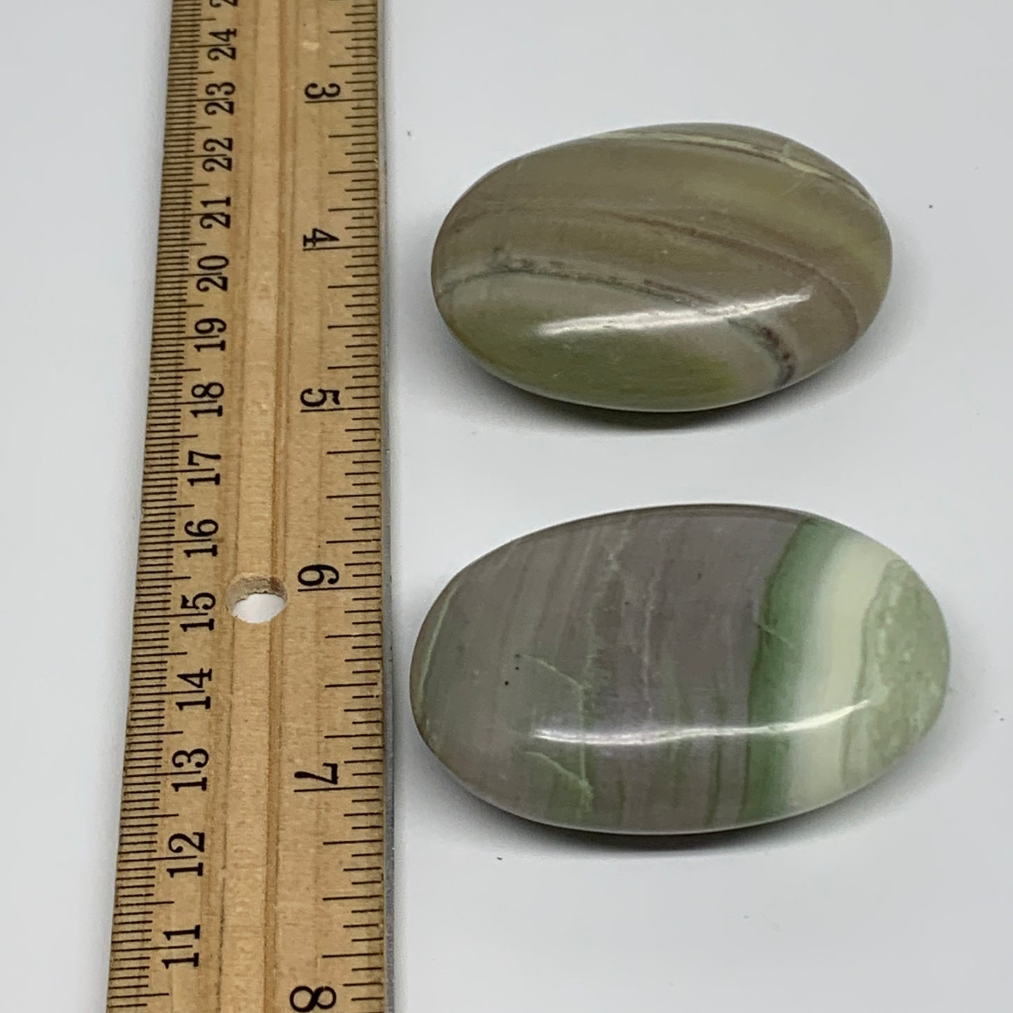 117.7g, 2"- 2.1", 2pcs, Natural Serpentine Palm-Stone Gemstone, B34632