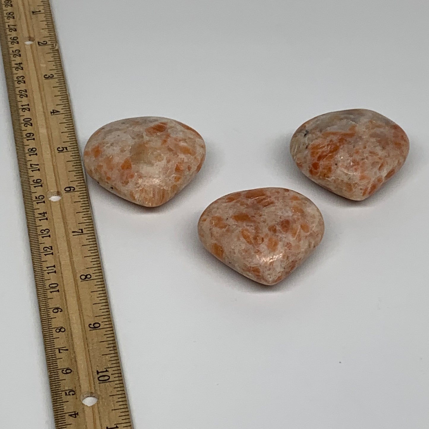 216.9g,1.8"-1.8", 3pcs, Sunstone Heart Polished Healing Crystal, B34804