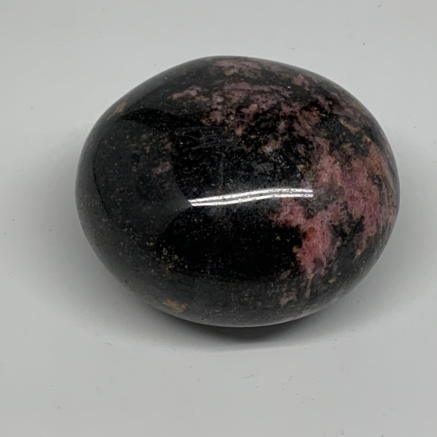 238g, 2.4"x2.1"x1.6", Rhodonite Palm-Stone Polished Reiki Madagascar,B12099