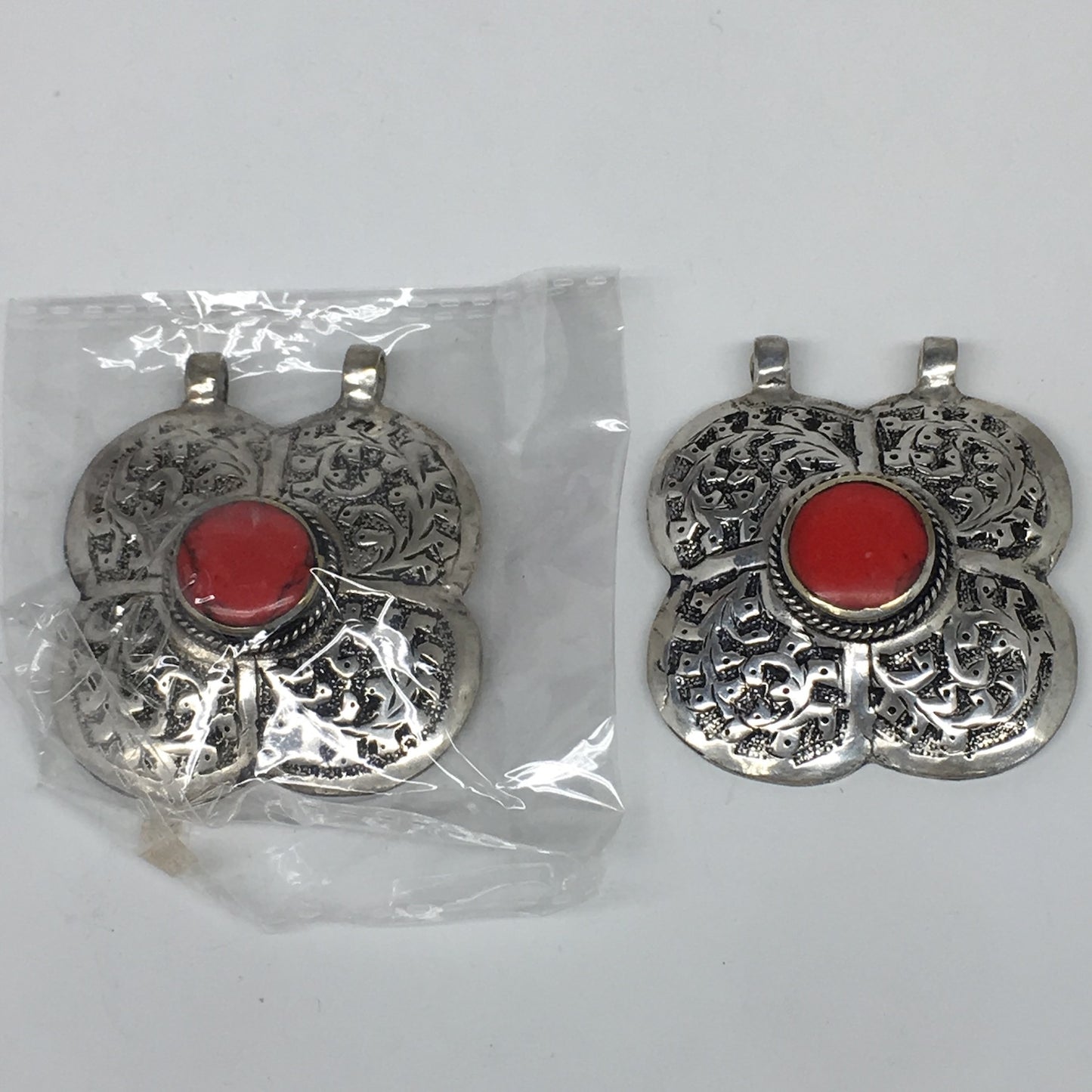 1pc,2.3"x1.9"x0.6",Turkmen Pendant Fashion Tribal Pendant Statement,TN596