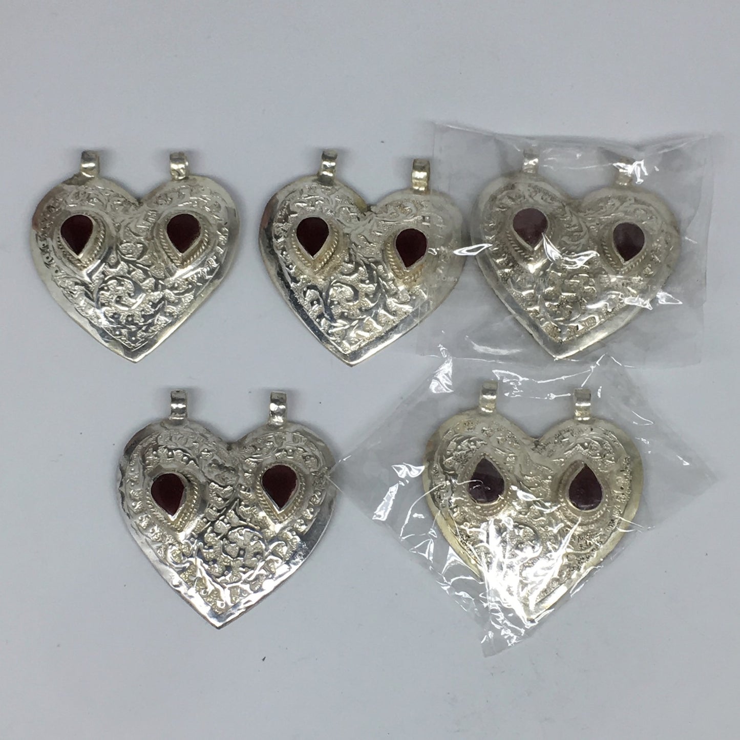 1pc,2.4"x2.1"x0.4",Turkmen Pendant Red Carnelian Heart Shape Statement,TN614