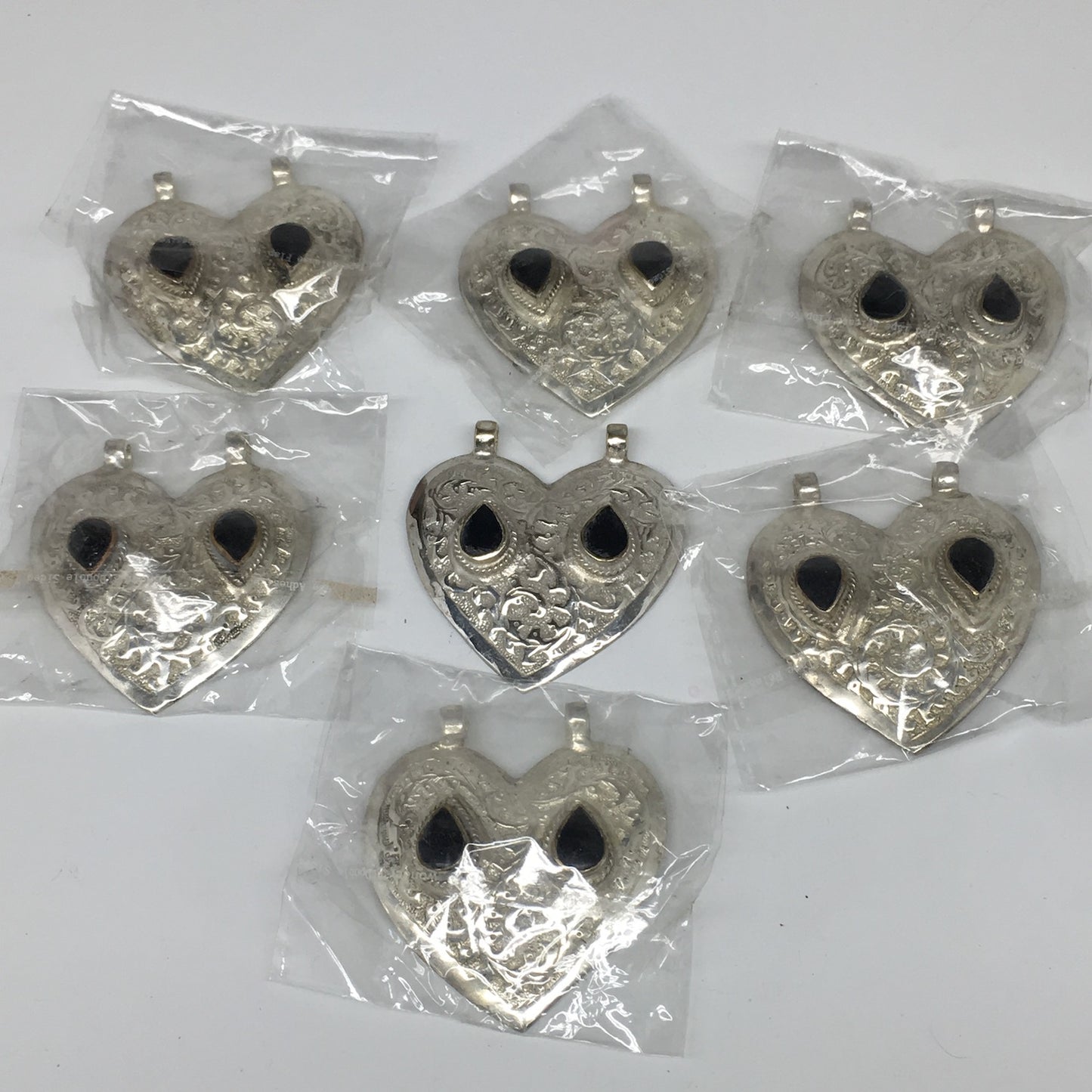 1pc,2.3"x2.1"x0.4",Turkmen Pendant Black Carnelian Heart Shape Statement,TN673