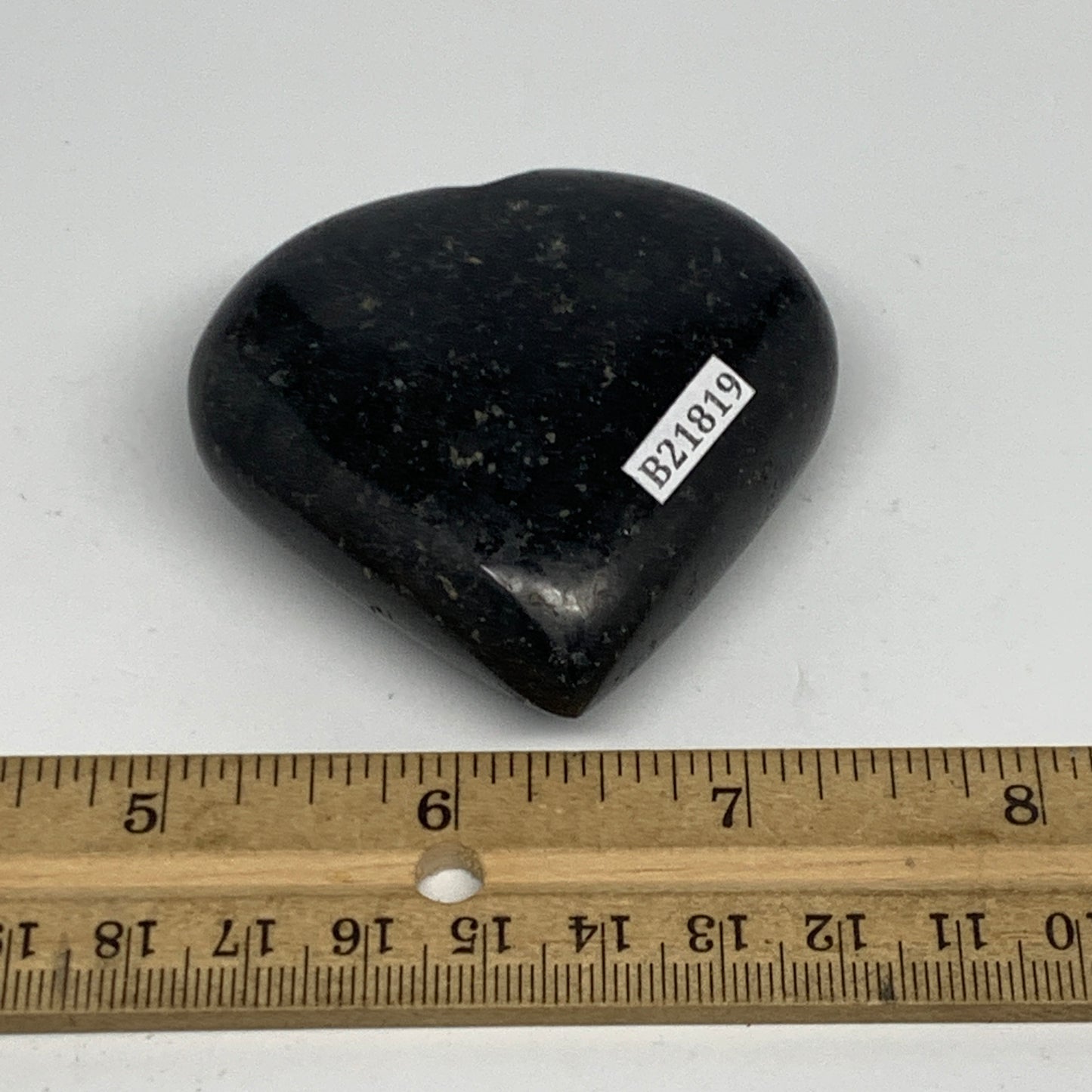 130.5g, 2.3"x2.4"x0.9", Black Tourmaline Heart Polished Crystal Home Decor, B218