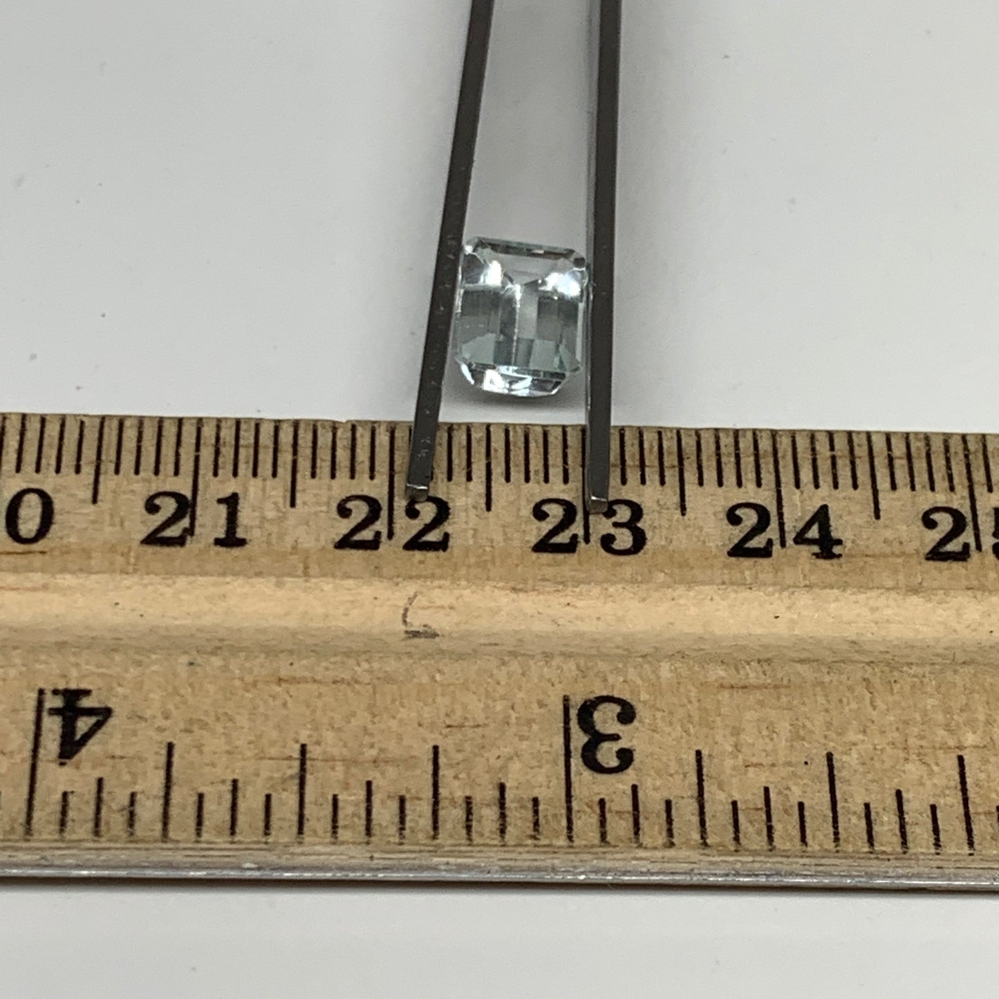 2.29cts, 9mmx6mmx4mm, Aquamarine Crystal Facetted Stone Loose @Pakistan,CTS133