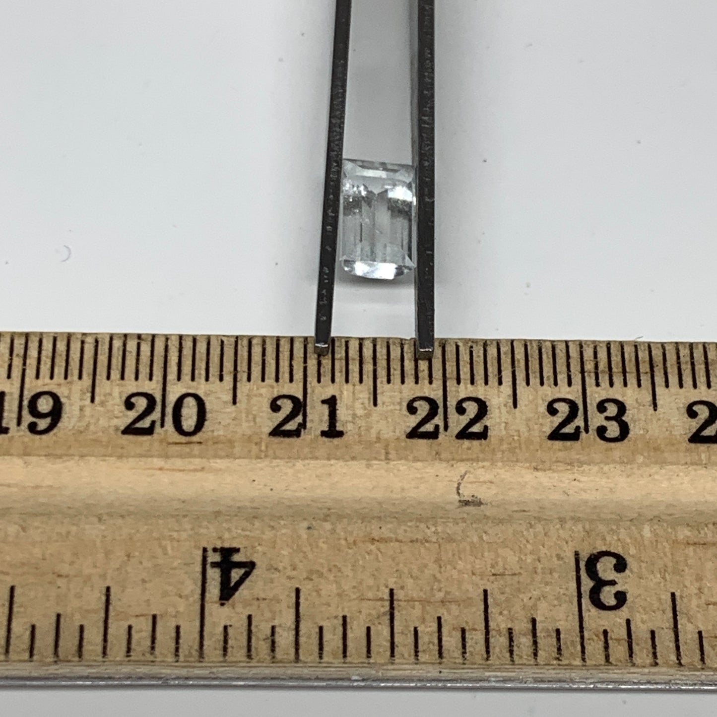 2.05cts, 9mmx5mmx4mm, Aquamarine Crystal Facetted Stone Loose @Pakistan,CTS188