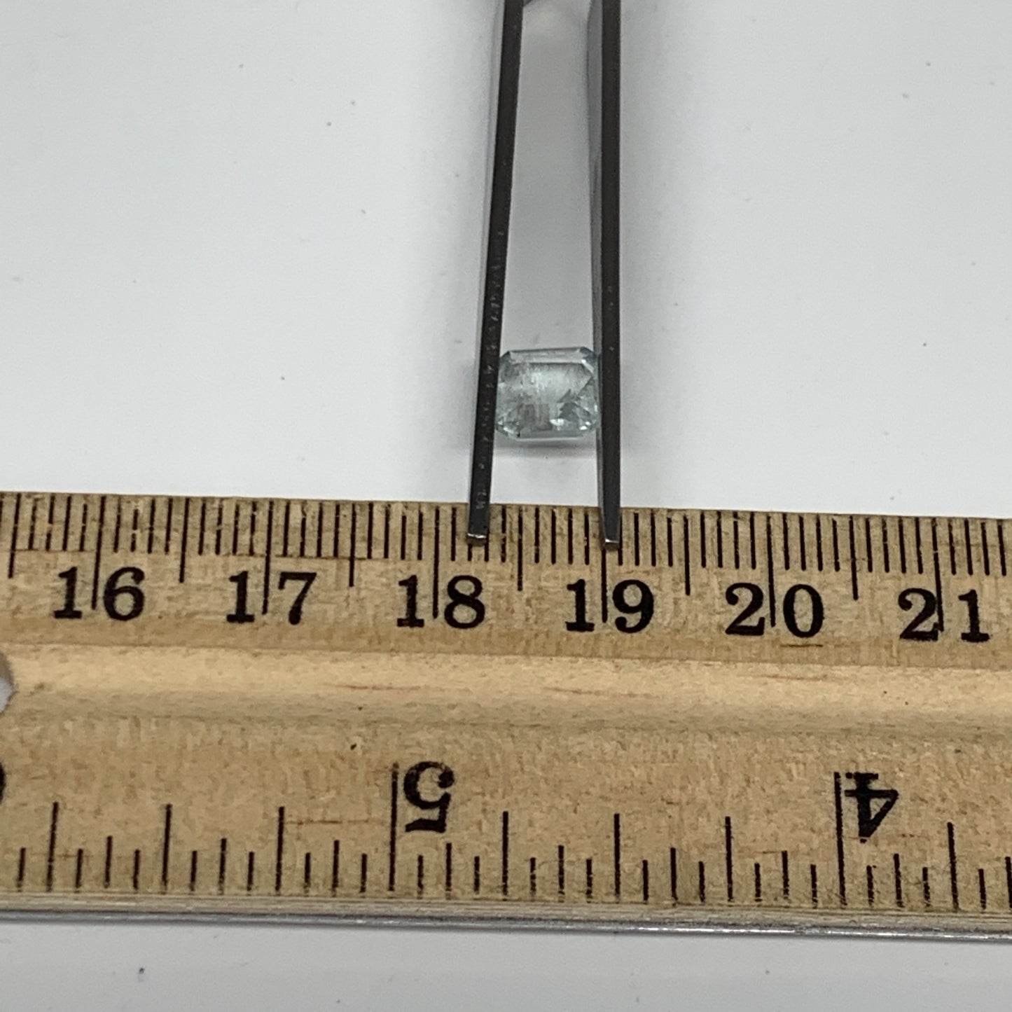 1.29 cts, 7mmx6mmx4mm, Aquamarine Crystal Facetted Stone Loose @Pakistan,CTS194