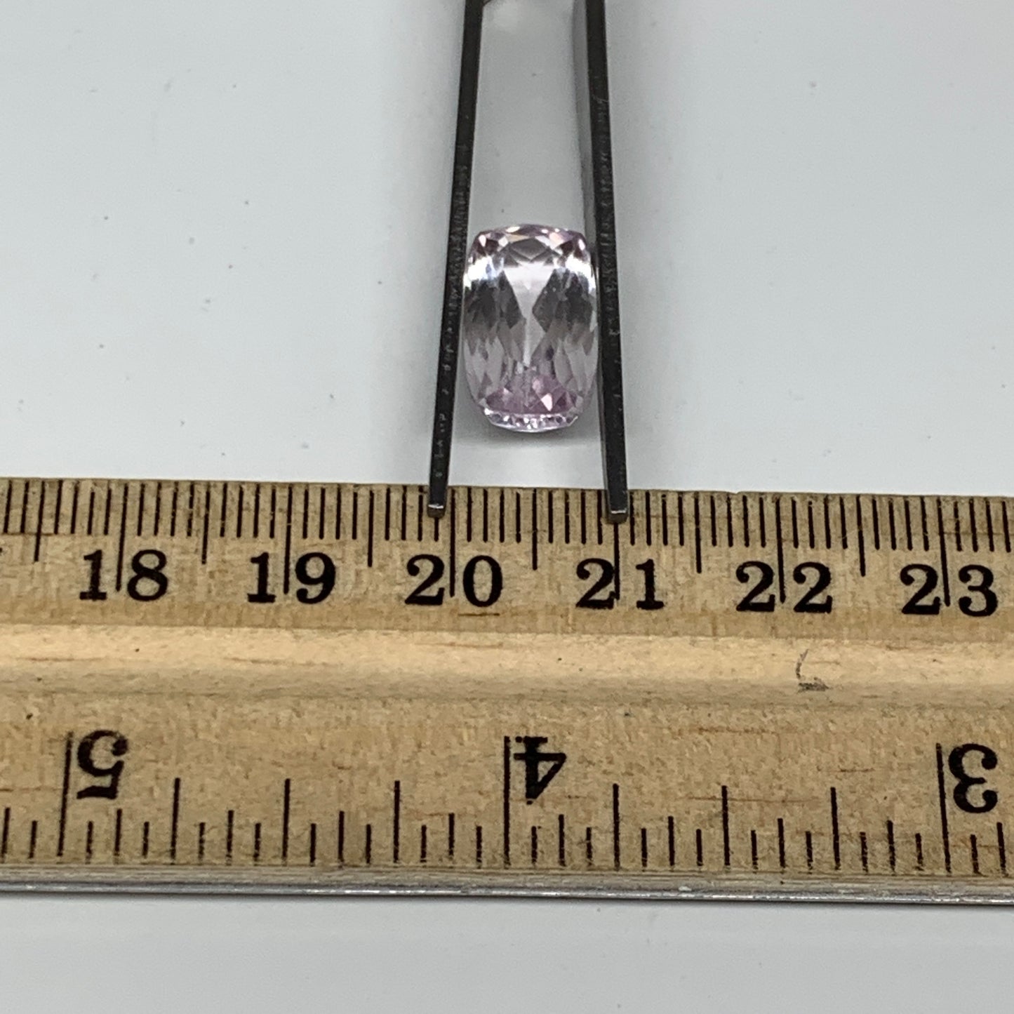 7.80cts, 15mmx8mmx6mm,Heated Kunzite Crystal Facetted Stone @Afghanistan,CTS231