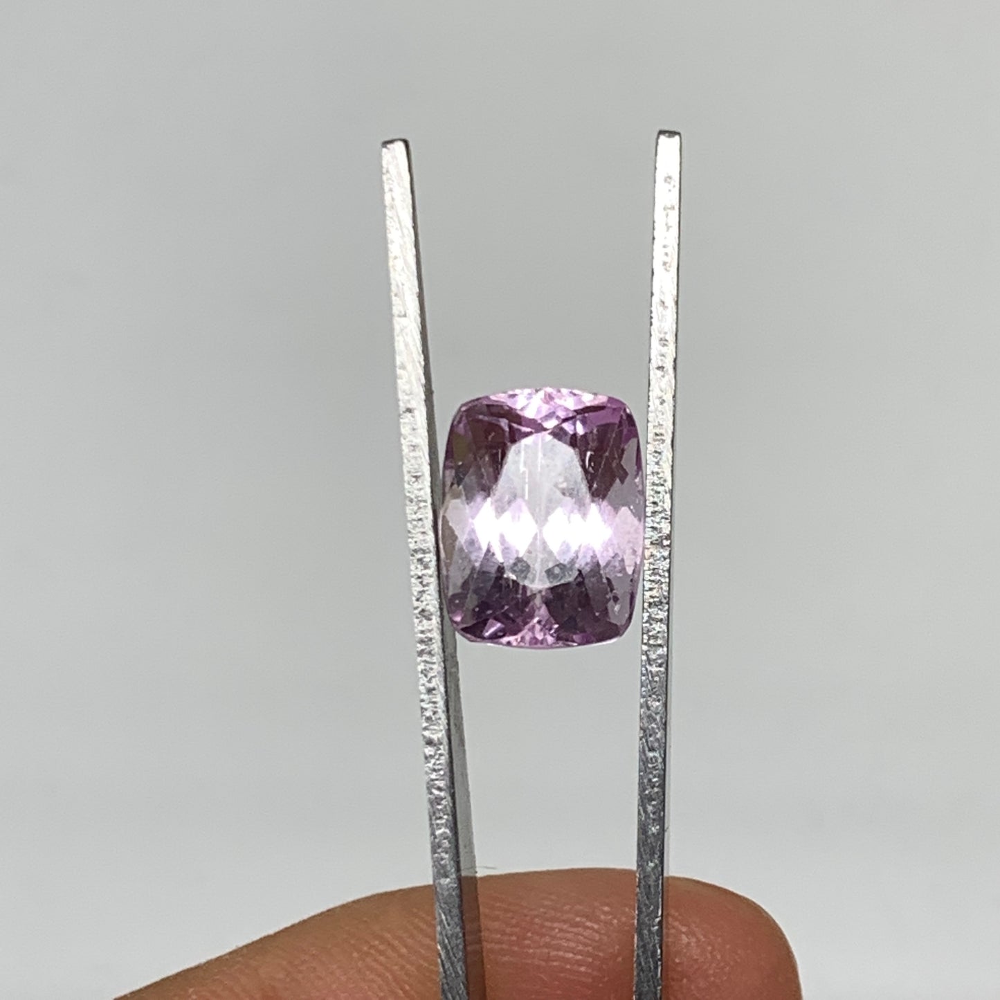 7.98cts, 12mmx9mmx8mm,Heated Kunzite Crystal Facetted Stone @Afghanistan,CTS237