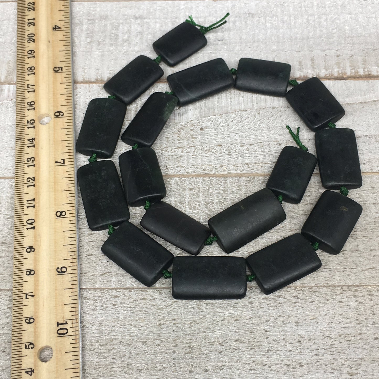 113.4g,24mm-32mm,17 Beads,Natural Serpentine Rectangle Beads Strand, 21", BN183