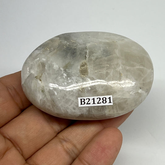 92.2g,2.4"x1.6"x0.9", Rainbow Moonstone Palm-Stone Polished from India, B21281