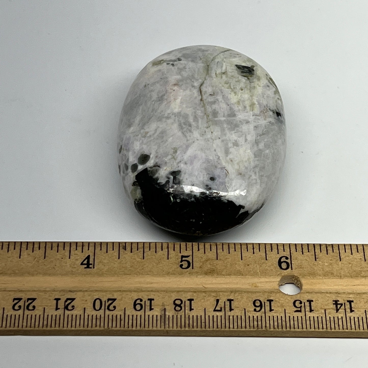 117.6g,2.5"x1.8"x1", Rainbow Moonstone Palm-Stone Polished from India, B21301