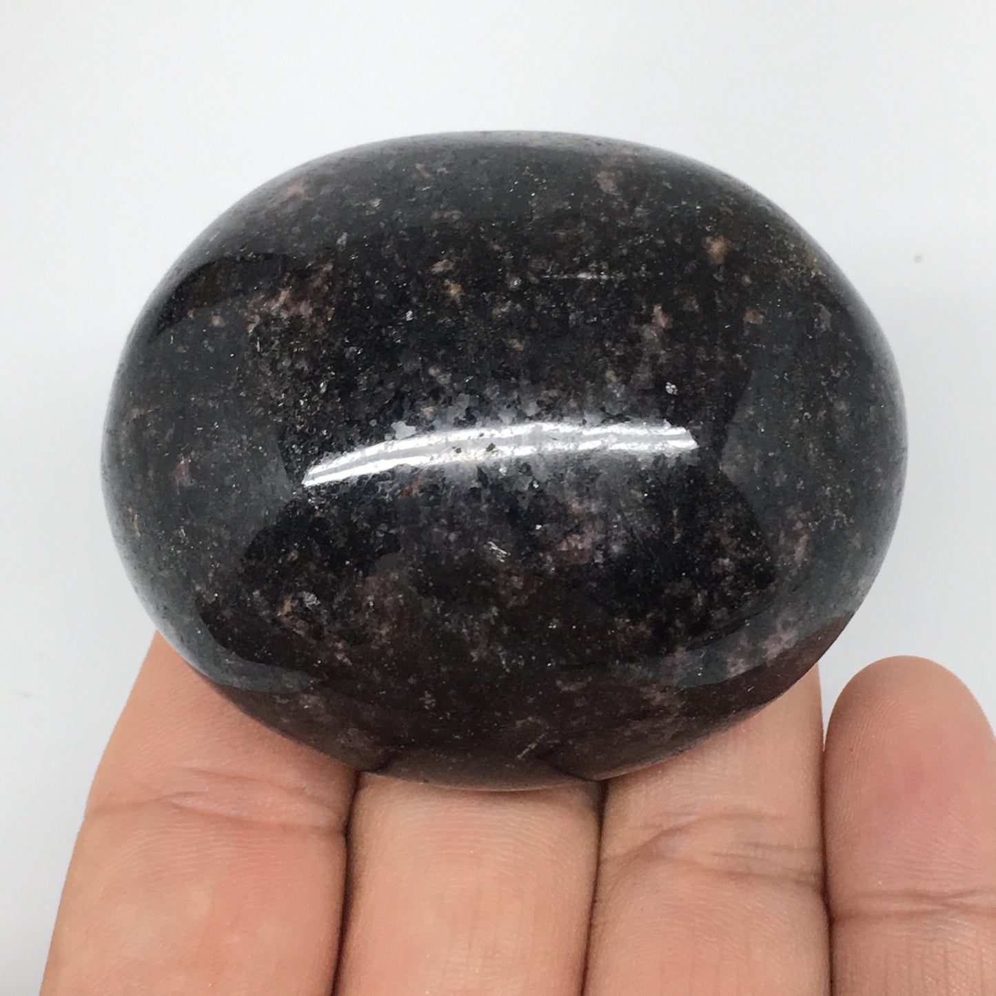 174.6g, 2.3"x1.9"x1.4"Natural Rhodonite Palm-Stone Polished Reiki Madagascar,B57