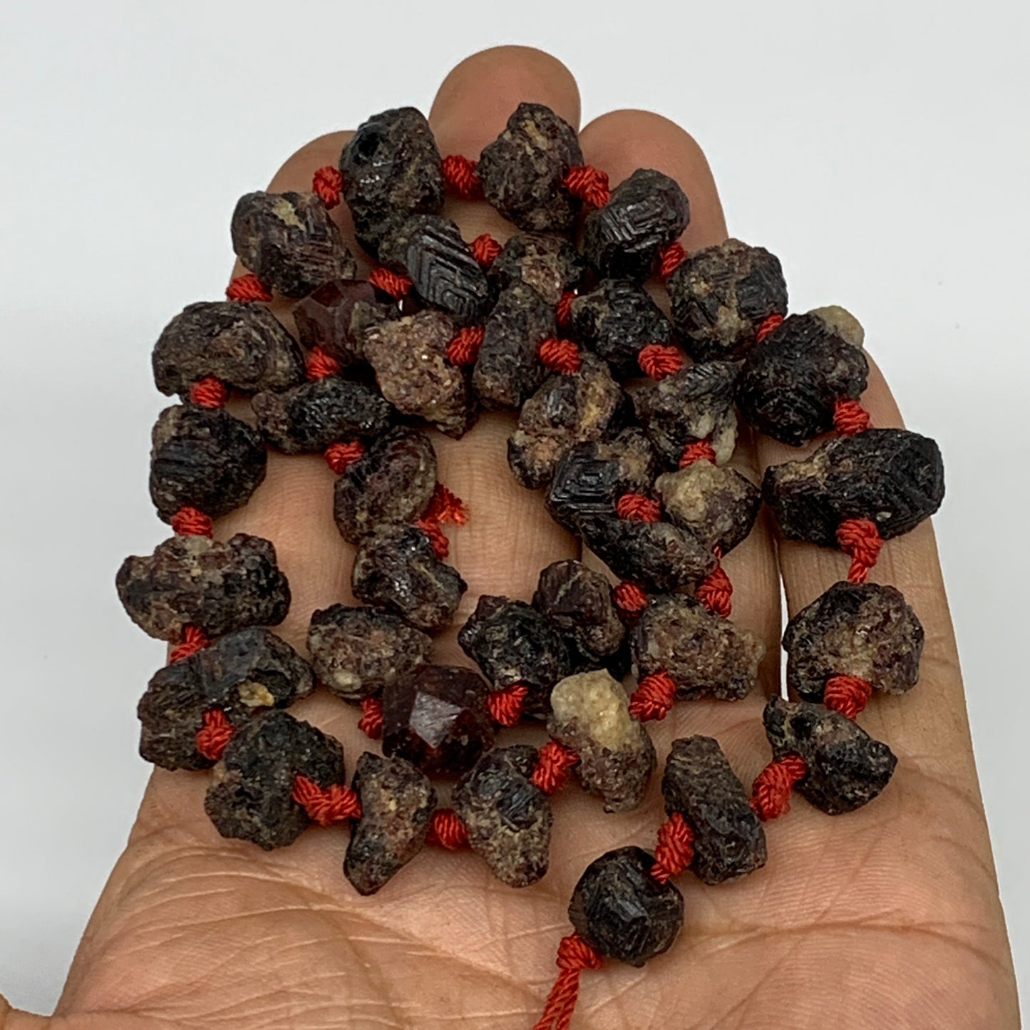 78.5g, 10-17mm, 38 Beads,Natural Rough Red Garnet Beads Strand Chips Chunk,B1316