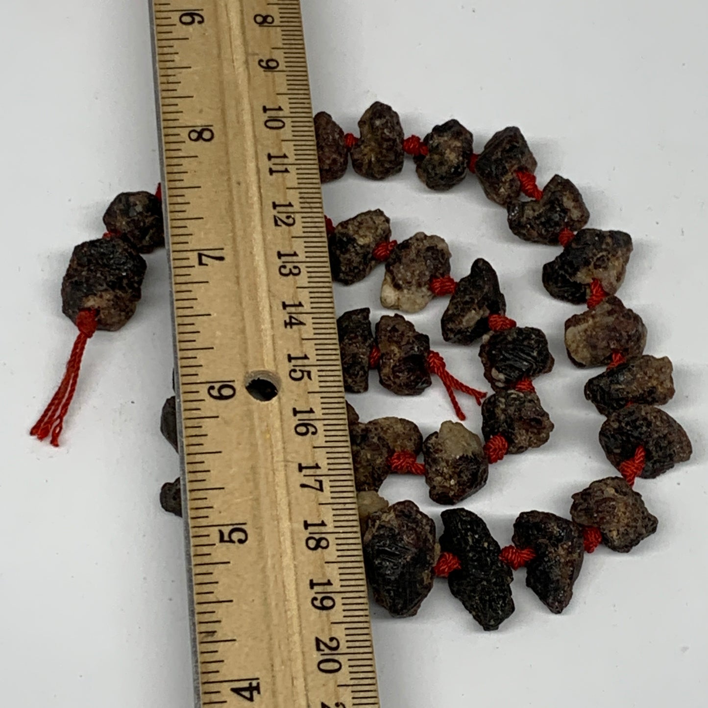 96.3g, 11-21mm, 36 Beads,Natural Rough Red Garnet Beads Strand Chips Chunk,B1317