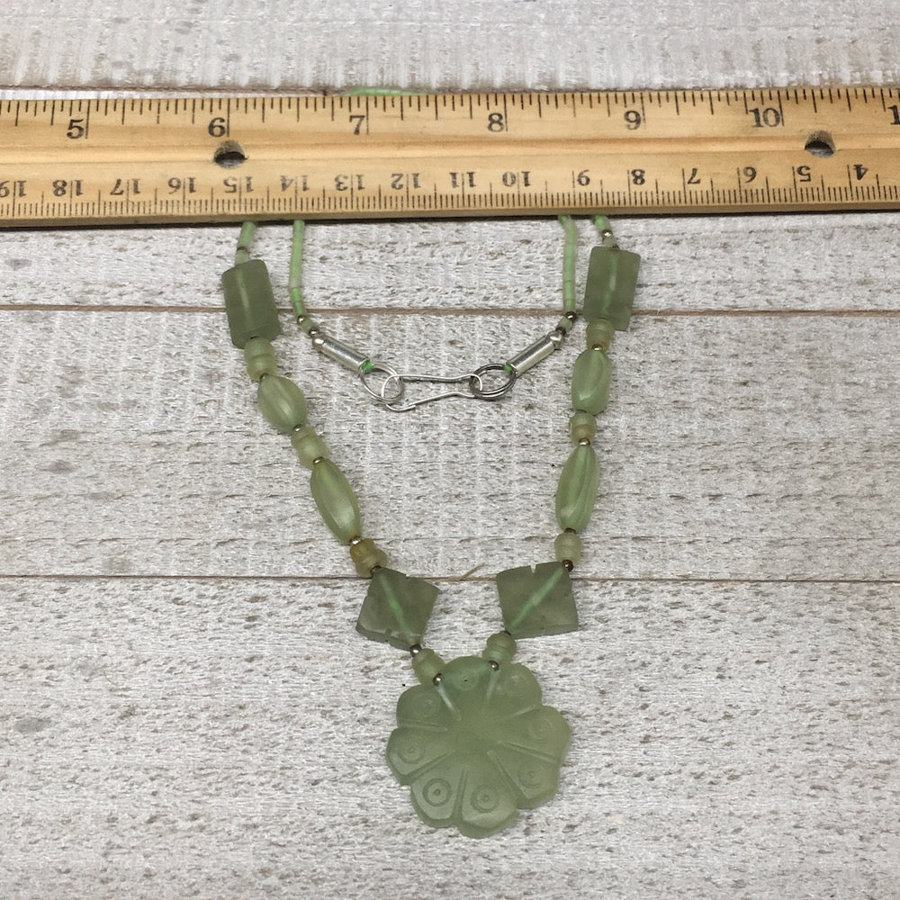 1pc,2mm-30mm, Green Serpentine Flower Carved Beaded Necklace,16"-18",NPH347