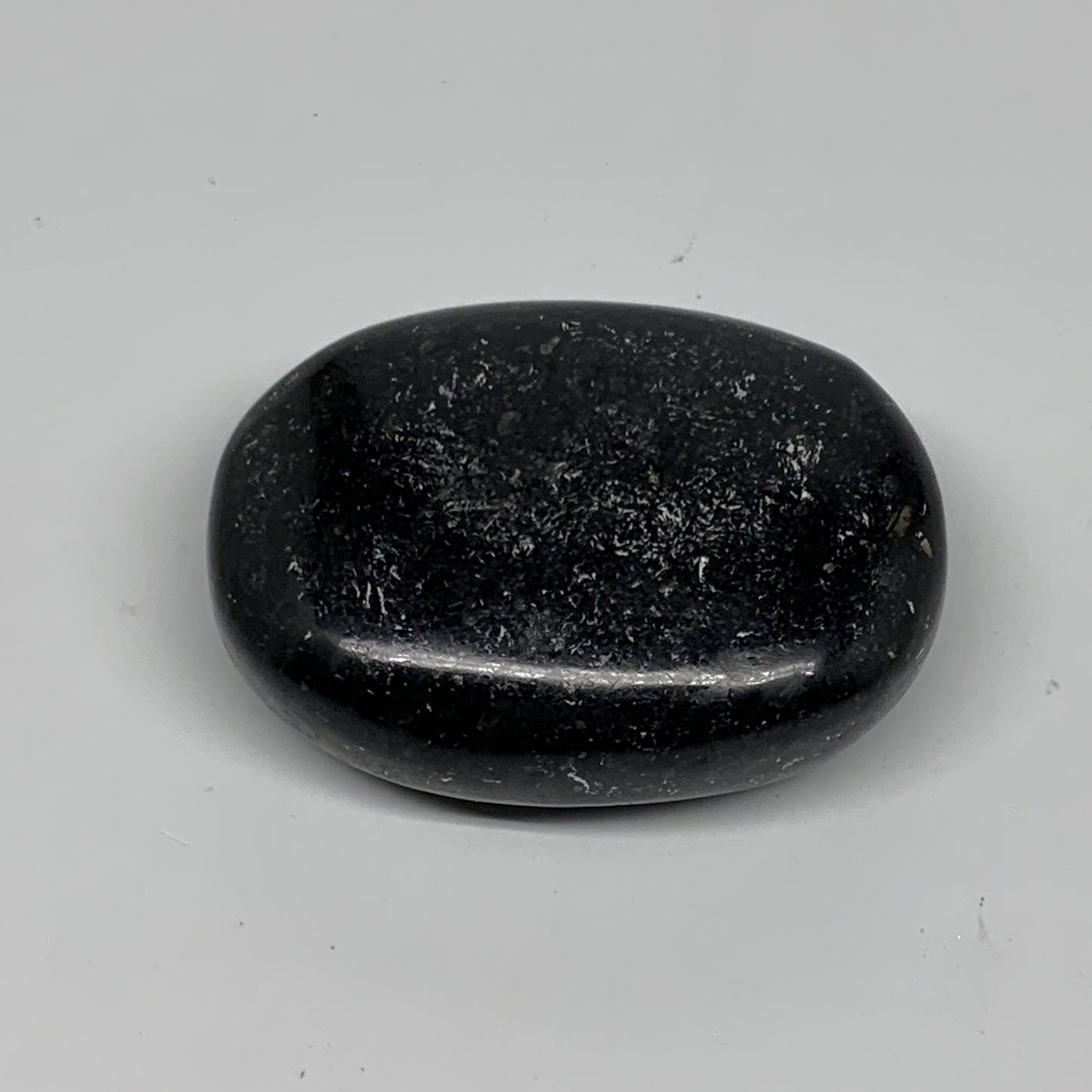 97.7g,2.2"x1.7"x0.8", Labradorite Palm-stone Tumbled Reiki @Madagascar,B25059