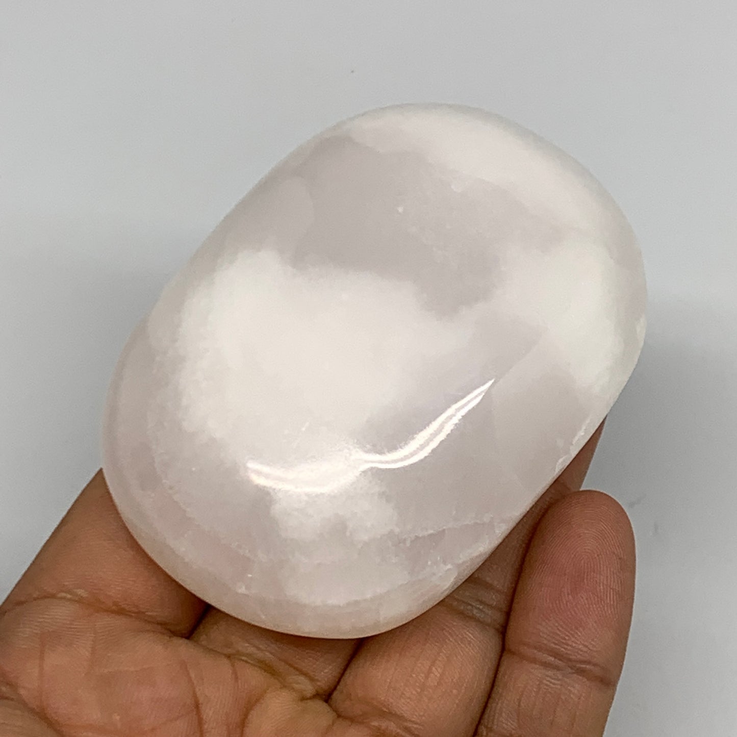 166.5g,2.9"x2.1"x1.1",Pink Calcite Palm-Stone Crystal Polished,B23054