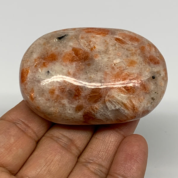123.2g, 2.5"x1.7"x1.1", Natural Sunstone Palm-Stone Polished from India, B27074