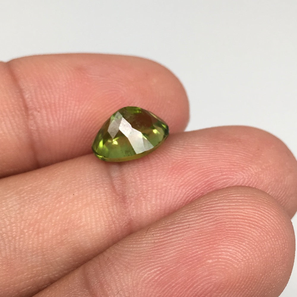 176cts, 65pcs Lot, 10mm x 8mm x 5mm Natural Green Peridot Cabochons @Pakistan