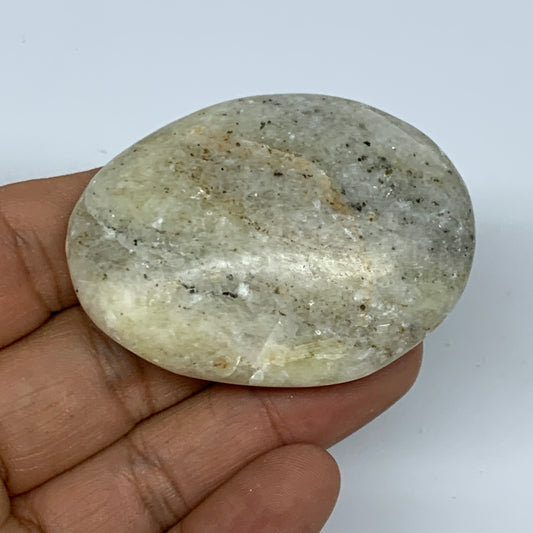 58.4g, 2.2"x1.6"x0.7", Natural Yellow Calcite Palm-Stone Crystal Polished Reiki,