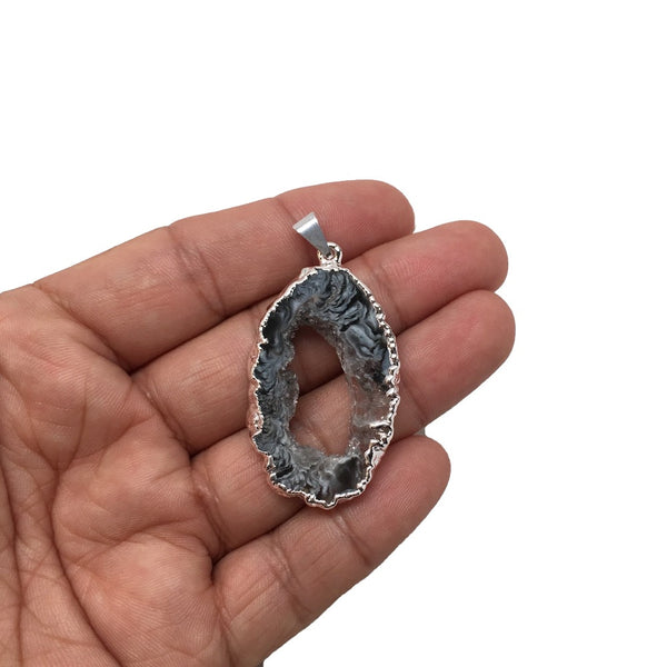 Agate Druzy Slice Geode Pendant Silver Plated from Brazil,Free 18" Chain, Bp682