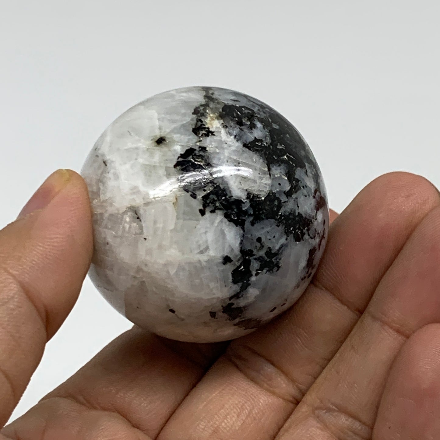 133.2g, 2.2"x1.7", Natural Gemstone White Rainbow Moonstone Egg, B34300