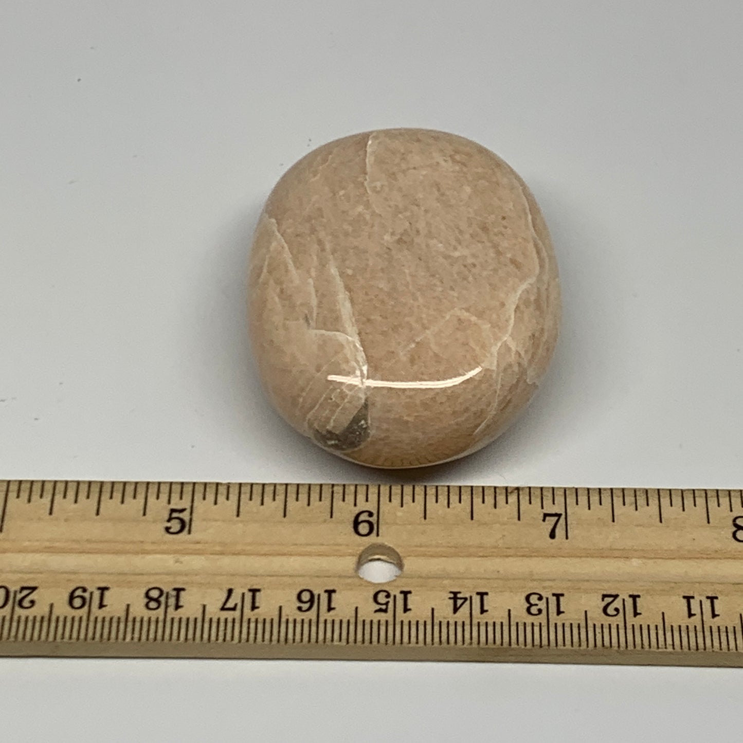 98.8g,2.3"x1.7"x0.9" Peach Moonstone Crystal Palm-Stone Polished Reiki, B27987