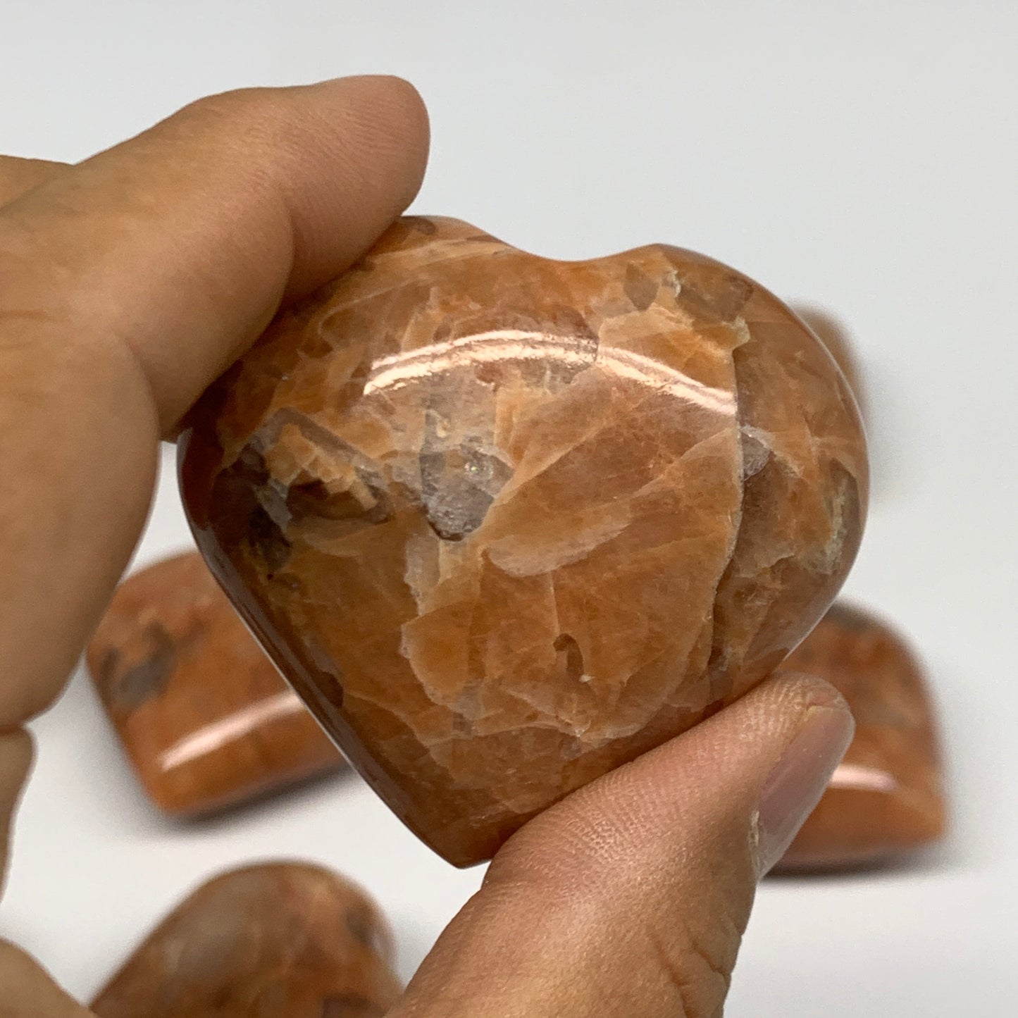 1030g (2.2 lbs) ,14 pcs, 1.7"- 1.9, Peach Moonstone Hearts @Madagascar, B27240