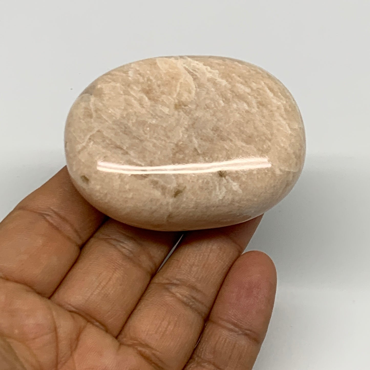 109.4g,2.3"x1.8"x0.9" Peach Moonstone Crystal Palm-Stone Polished Reiki, B27989