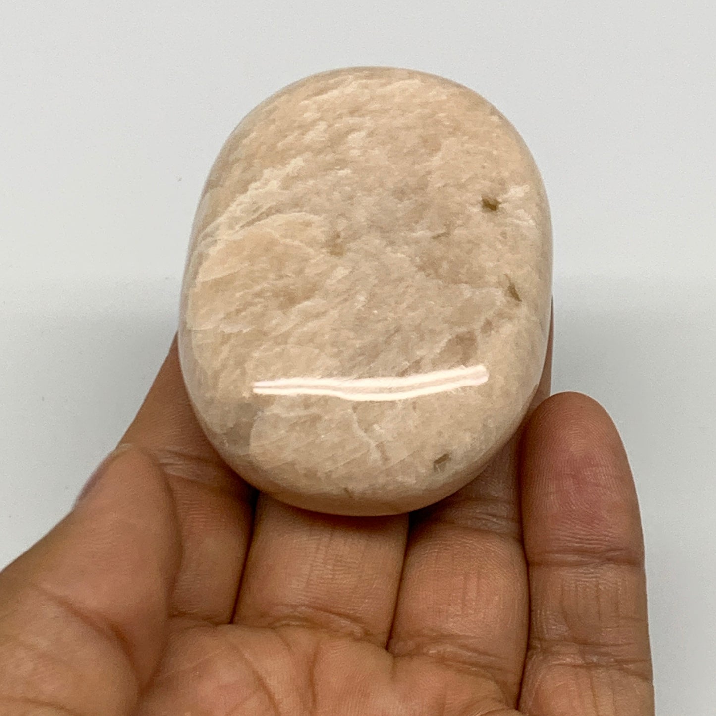 109.4g,2.3"x1.8"x0.9" Peach Moonstone Crystal Palm-Stone Polished Reiki, B27989