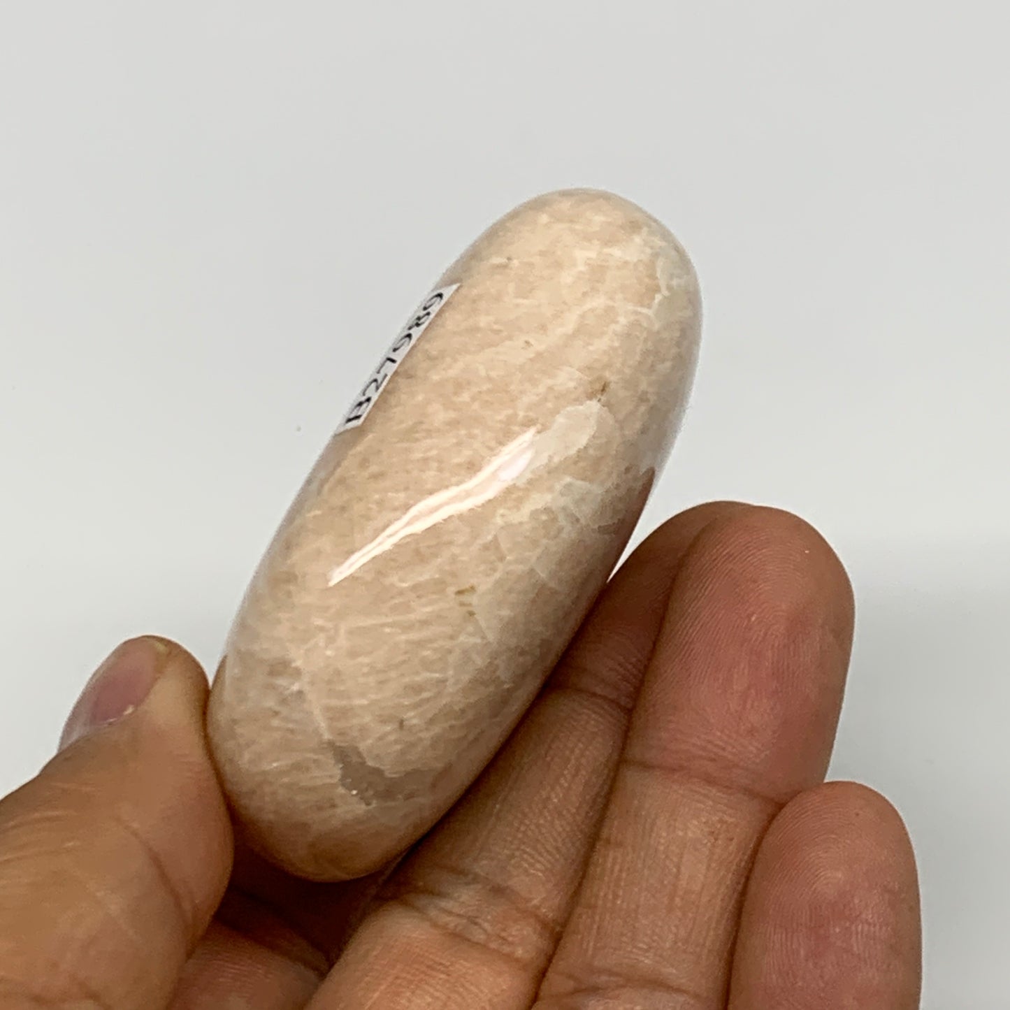 109.4g,2.3"x1.8"x0.9" Peach Moonstone Crystal Palm-Stone Polished Reiki, B27989