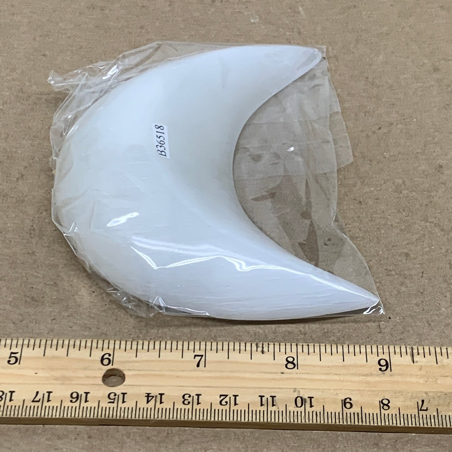 207g, 4.5"x2.2"x0.9", Selenite Crescent Moon Crystal (Satin Spar), B36518