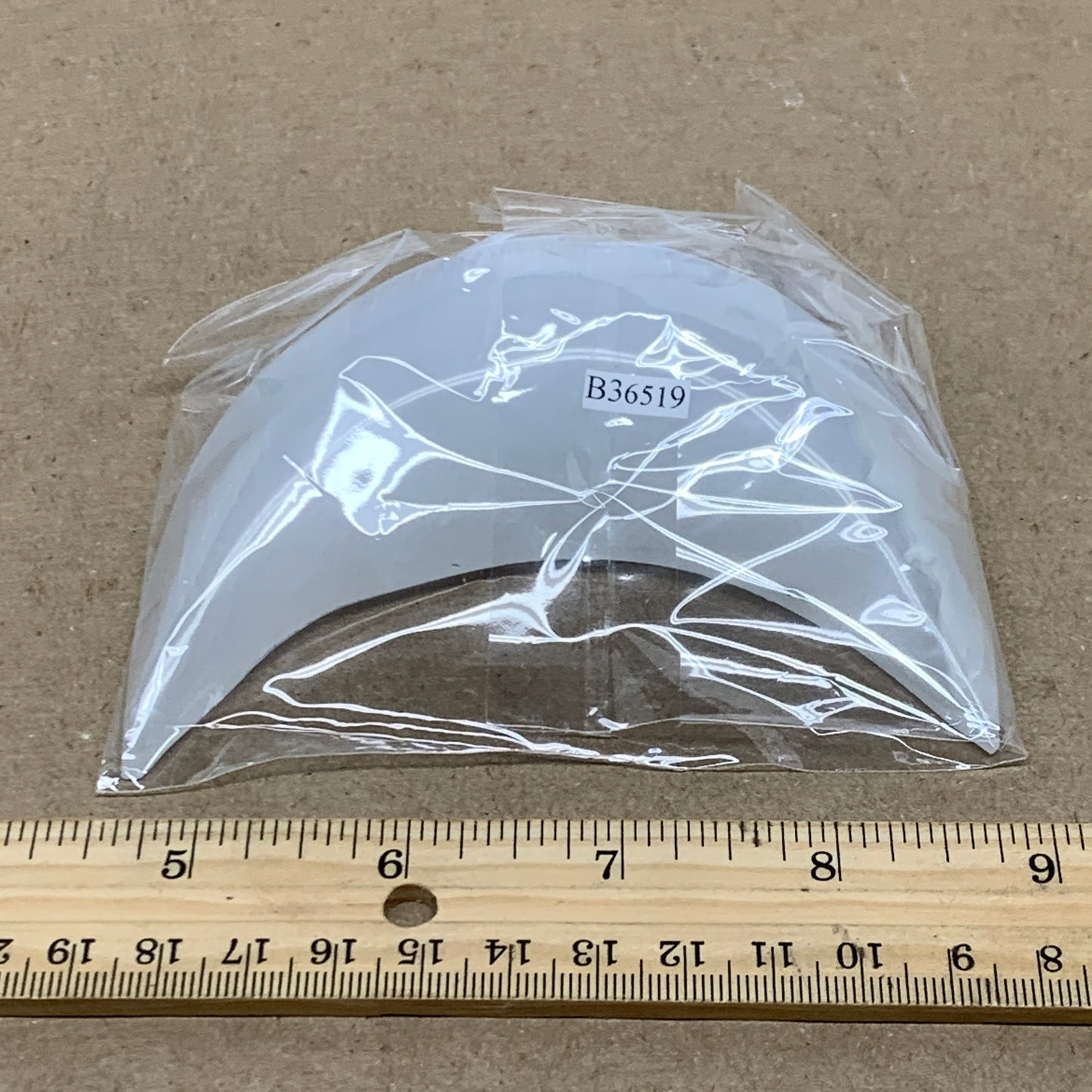 209g, 4.3"x2.1"x1", Selenite Crescent Moon Crystal (Satin Spar), B36519