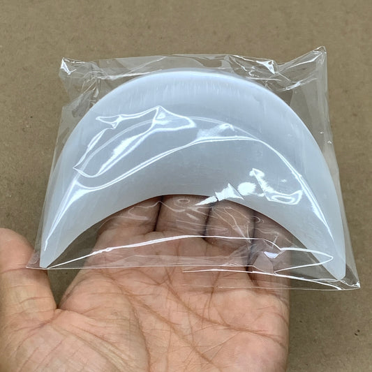 202g, 4.3"x2.2"x1", Selenite Crescent Moon Crystal (Satin Spar), B36520