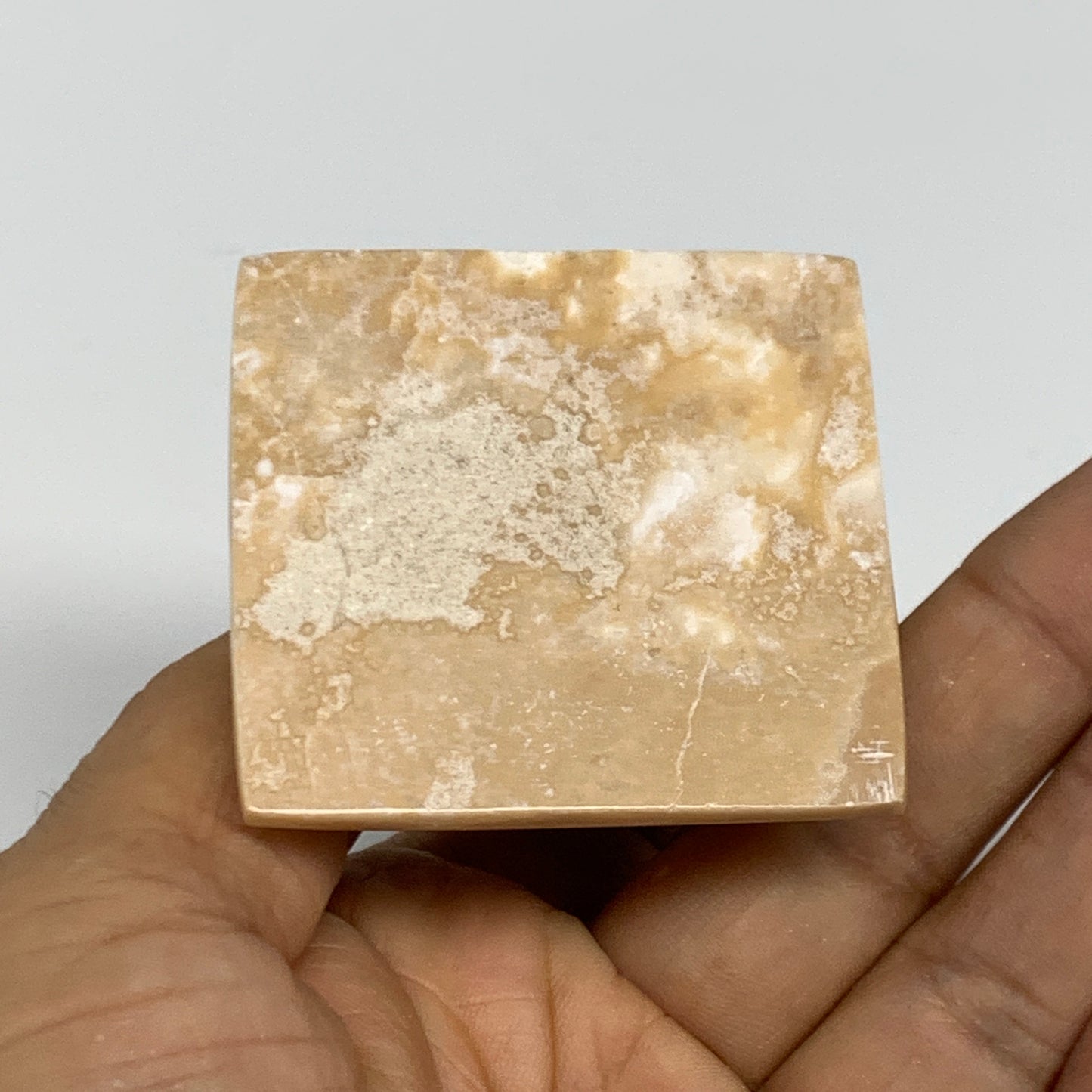 120.6g, 1.7"x1.9"x1.9", Caribbean Calcite Pyramid Gemstone, Crystal, B31797
