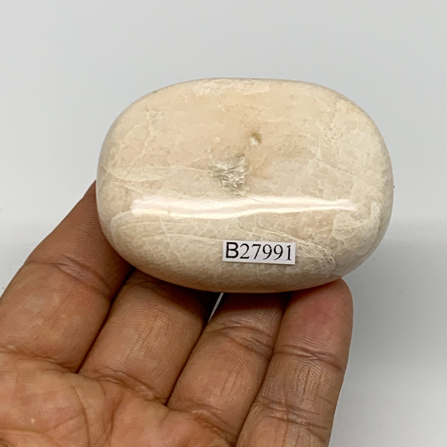 111g,2.3"x1.7"x0.9" Peach Moonstone Crystal Palm-Stone Polished Reiki, B27991