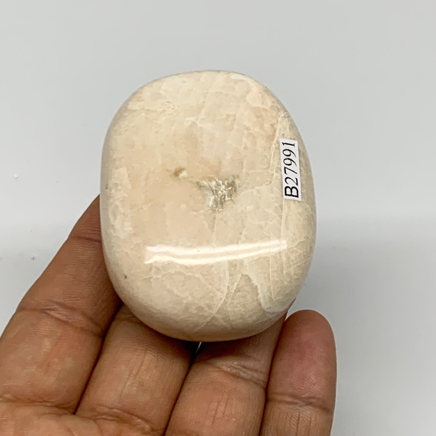 111g,2.3"x1.7"x0.9" Peach Moonstone Crystal Palm-Stone Polished Reiki, B27991