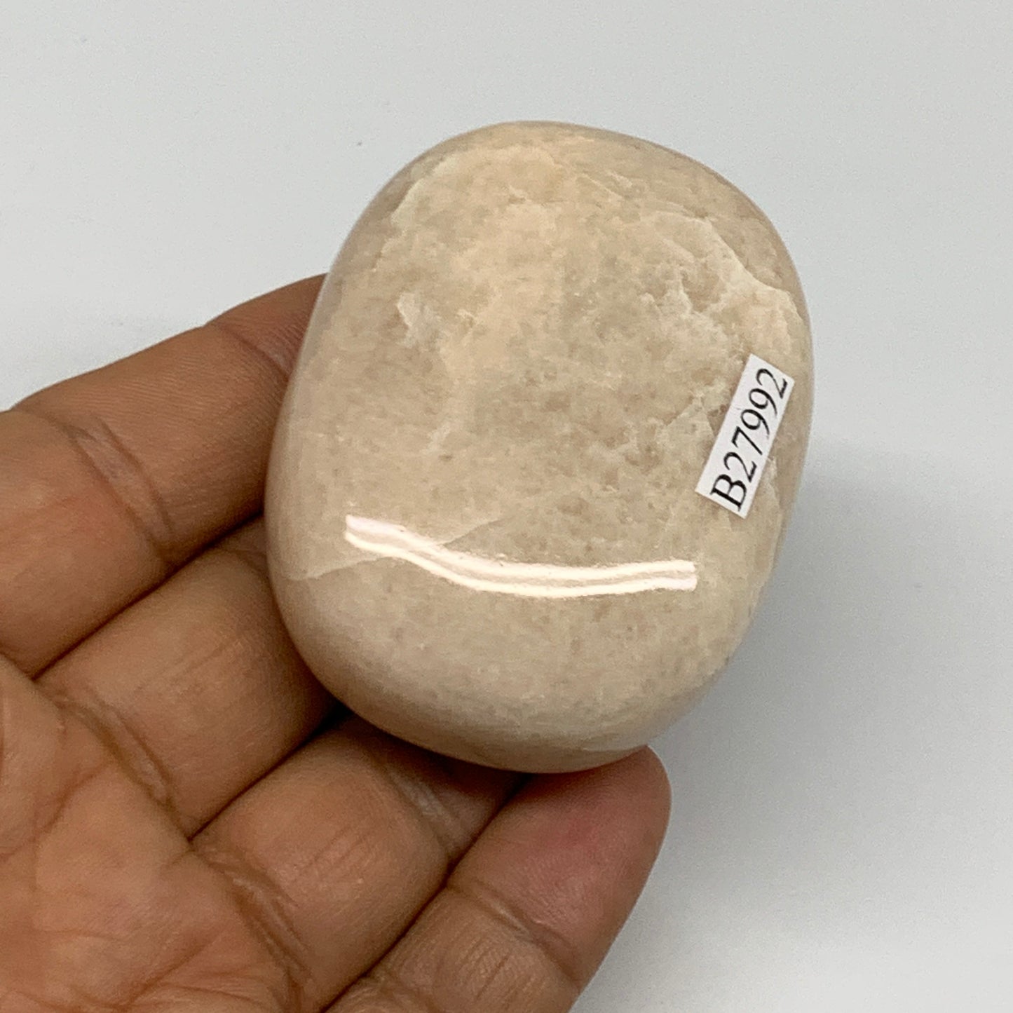 100.3g,2.2"x1.7"x0.9" Peach Moonstone Crystal Palm-Stone Polished Reiki, B27992