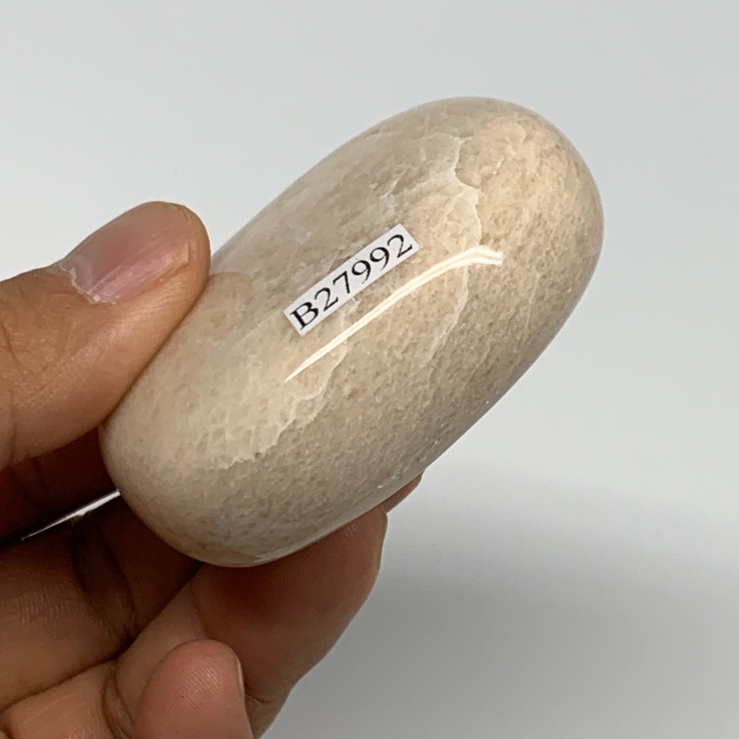 100.3g,2.2"x1.7"x0.9" Peach Moonstone Crystal Palm-Stone Polished Reiki, B27992