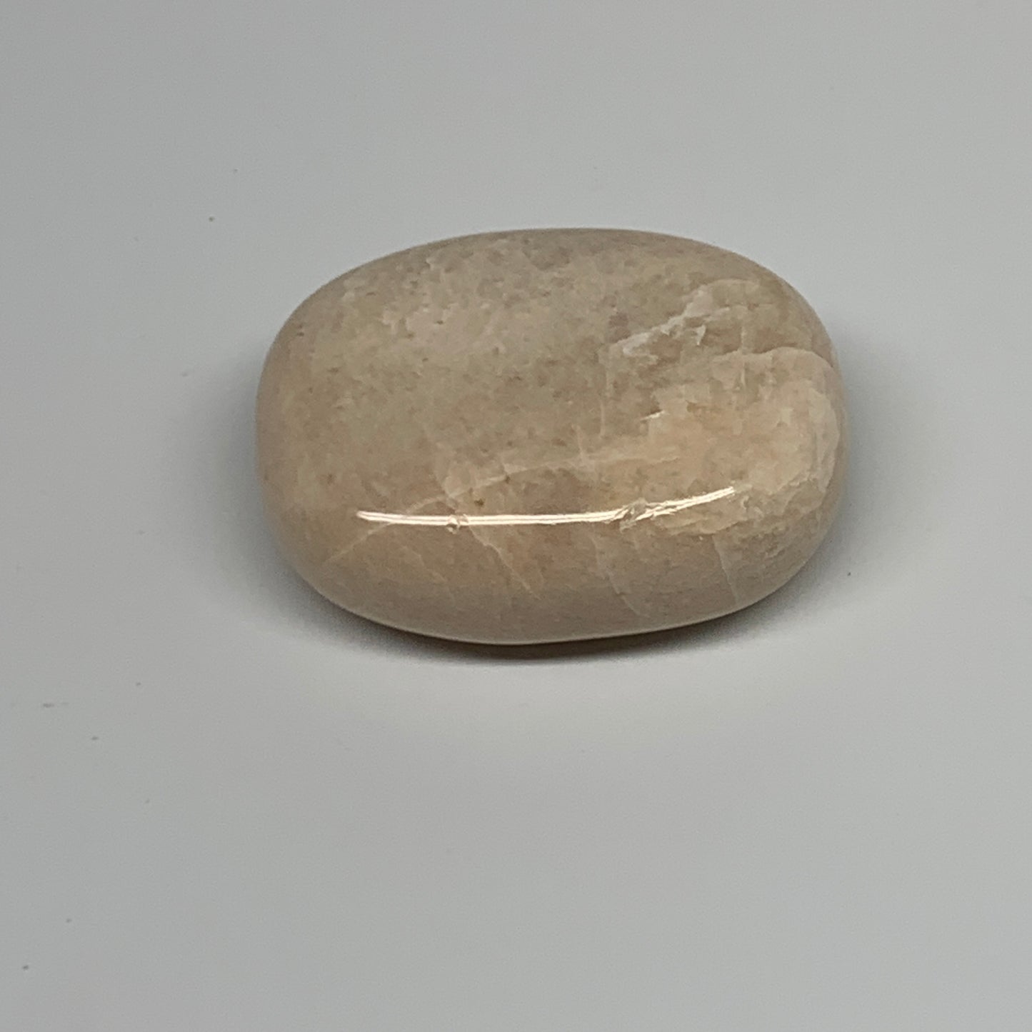 100.3g,2.2"x1.7"x0.9" Peach Moonstone Crystal Palm-Stone Polished Reiki, B27992