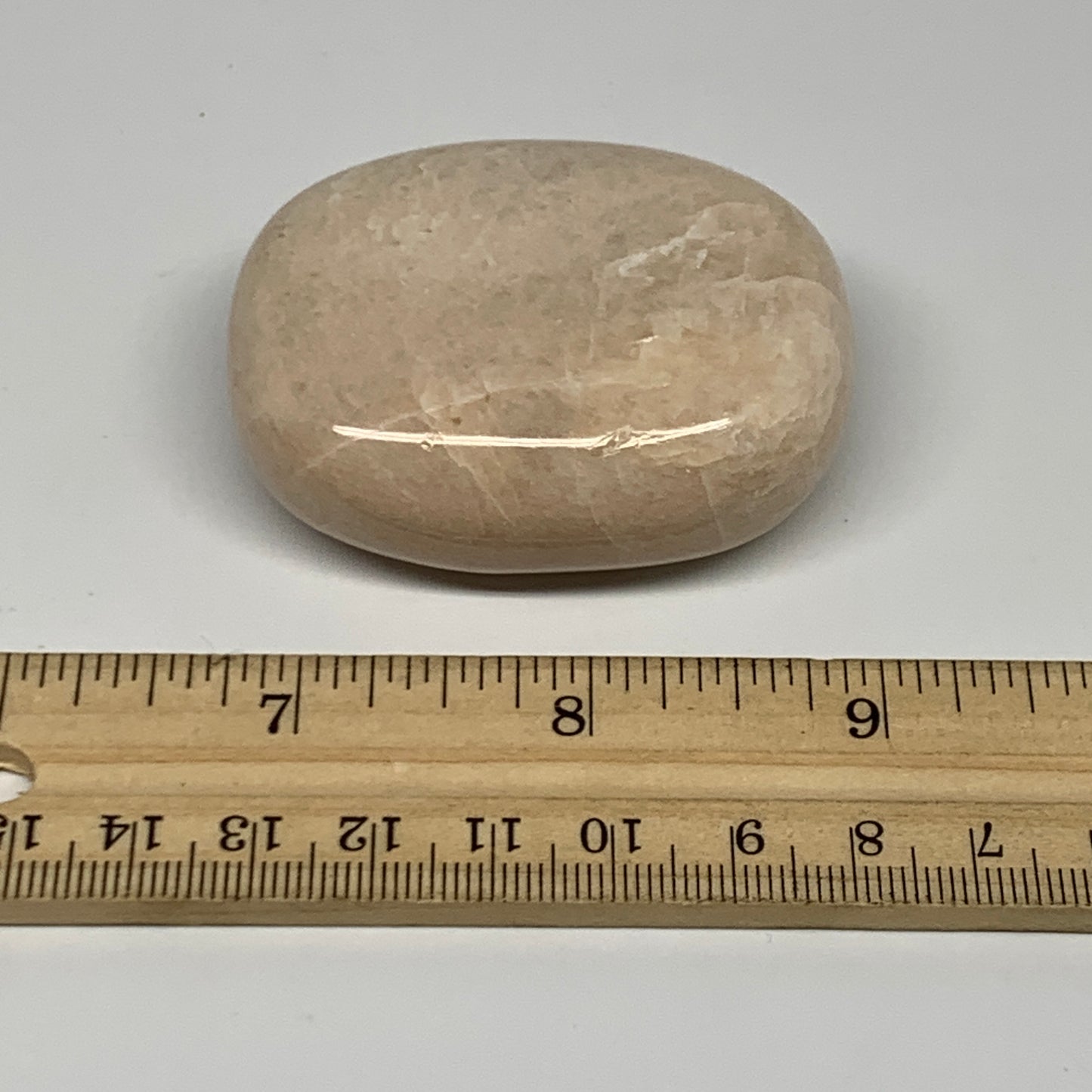 100.3g,2.2"x1.7"x0.9" Peach Moonstone Crystal Palm-Stone Polished Reiki, B27992