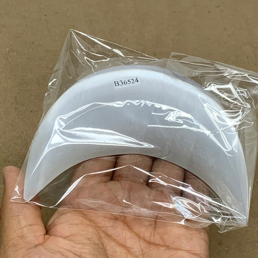 172g, 4.4"x2.1"x0.8", Selenite Crescent Moon Crystal (Satin Spar), B36524