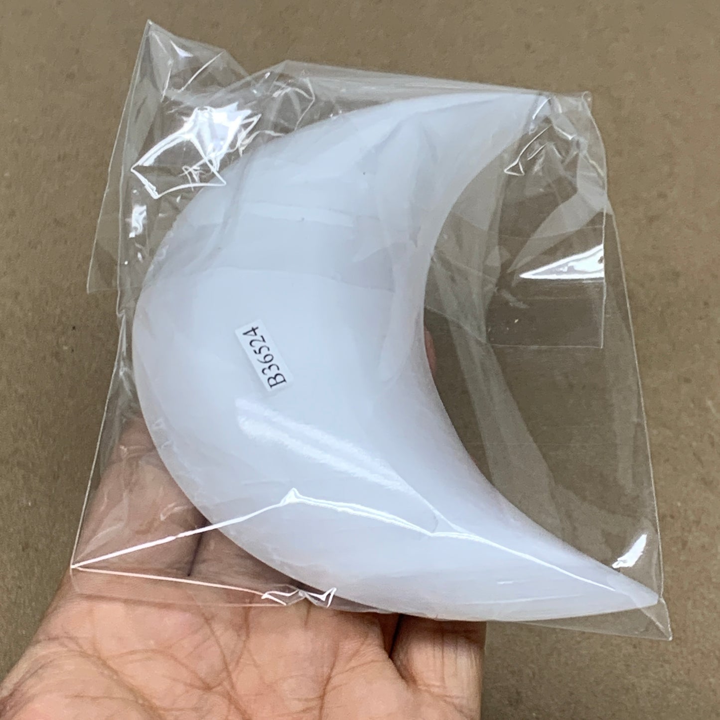 172g, 4.4"x2.1"x0.8", Selenite Crescent Moon Crystal (Satin Spar), B36524