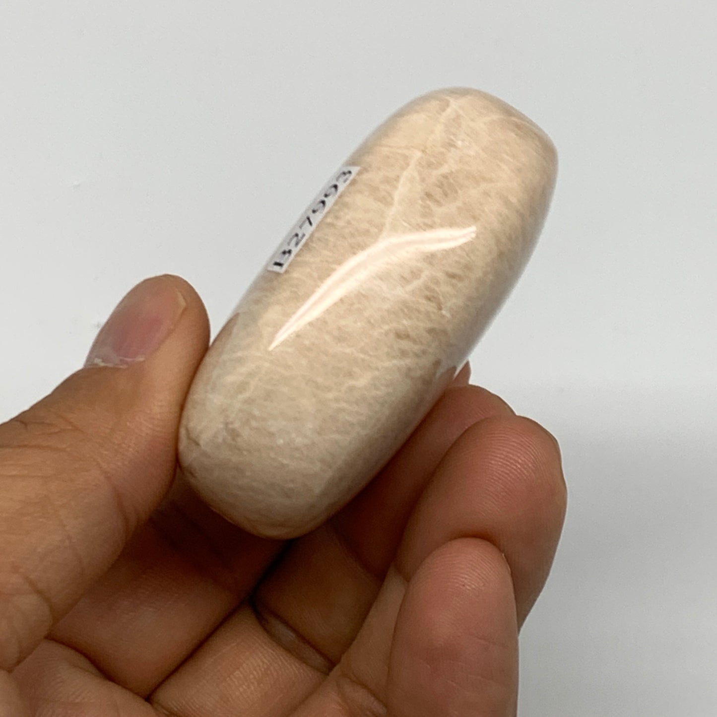 99.4g,2.1"x1.7"x0.9" Peach Moonstone Crystal Palm-Stone Polished Reiki, B27993