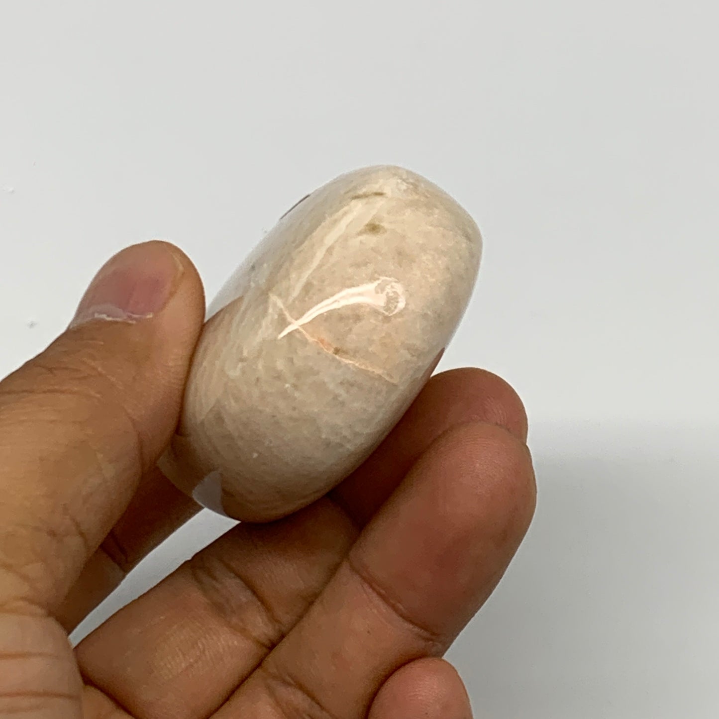 99.4g,2.1"x1.7"x0.9" Peach Moonstone Crystal Palm-Stone Polished Reiki, B27993