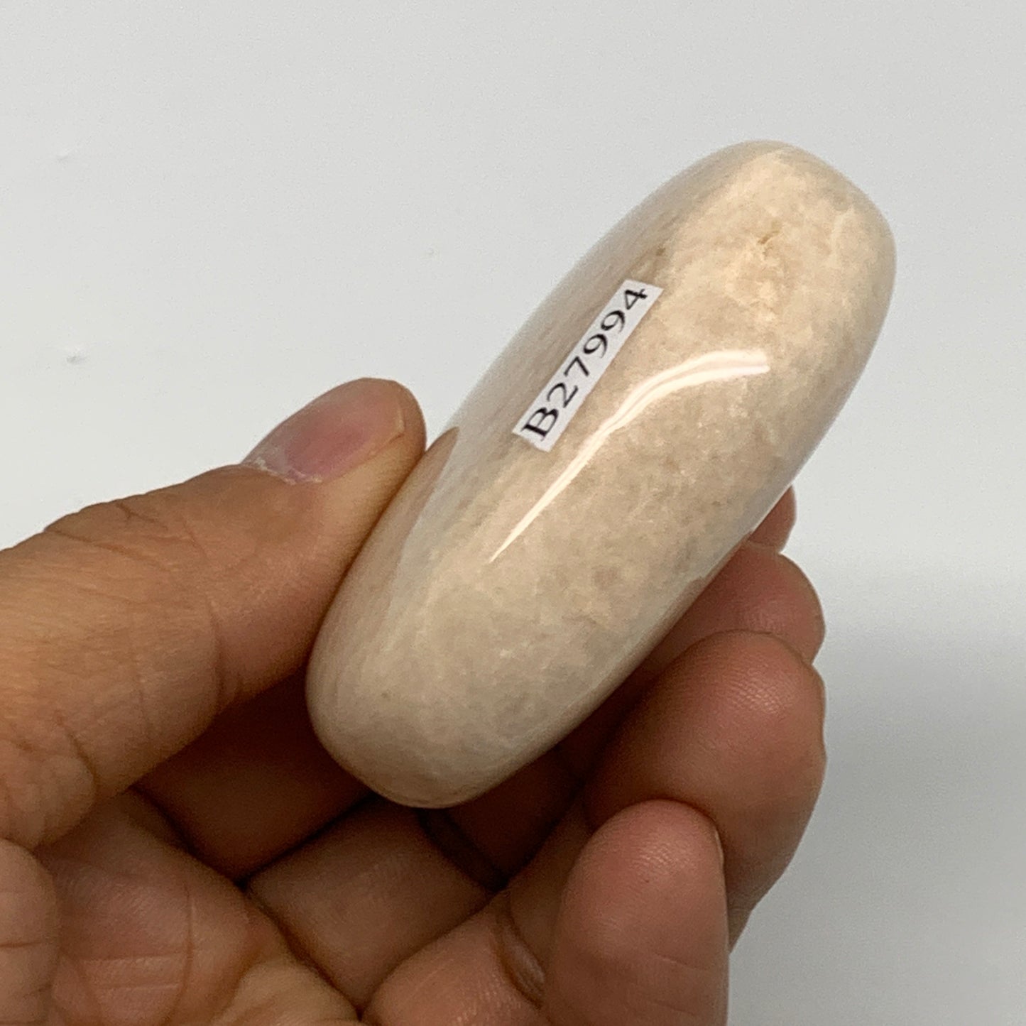 96.9g,2.3"x1.8"x0.8" Peach Moonstone Crystal Palm-Stone Polished Reiki, B27994